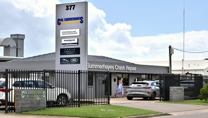 body repairers townsville